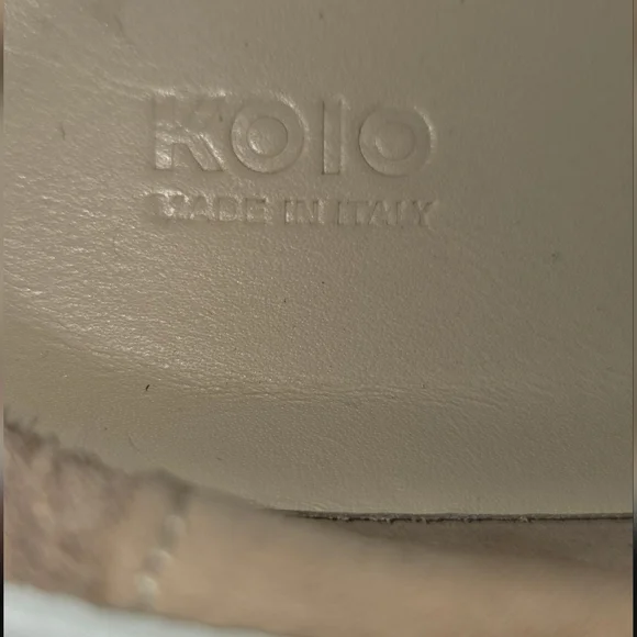 KOIO Capri Sneaker In Pebble Size 6